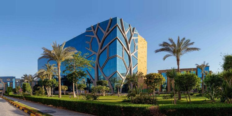 شراكة عابرة للقارات بين مينافارم وشركتها الألمانية التابعة بروبيوجن ومنظمة IAVI الأمريكية