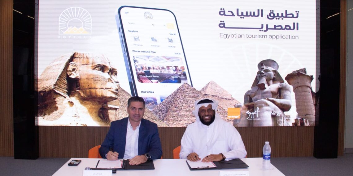 “اورنچ مصر” توقّع شراكة استراتيجية مع “مجموعة القلاع العالمية القطرية “