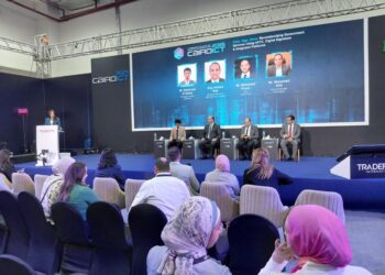 التوقيع الرقمي يُنهي زمن المعاملات الورقية