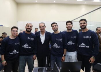 الدكتور عمرو طلعت يتابع مرحلة التصفيات ويلتقي الفرق المشاركة