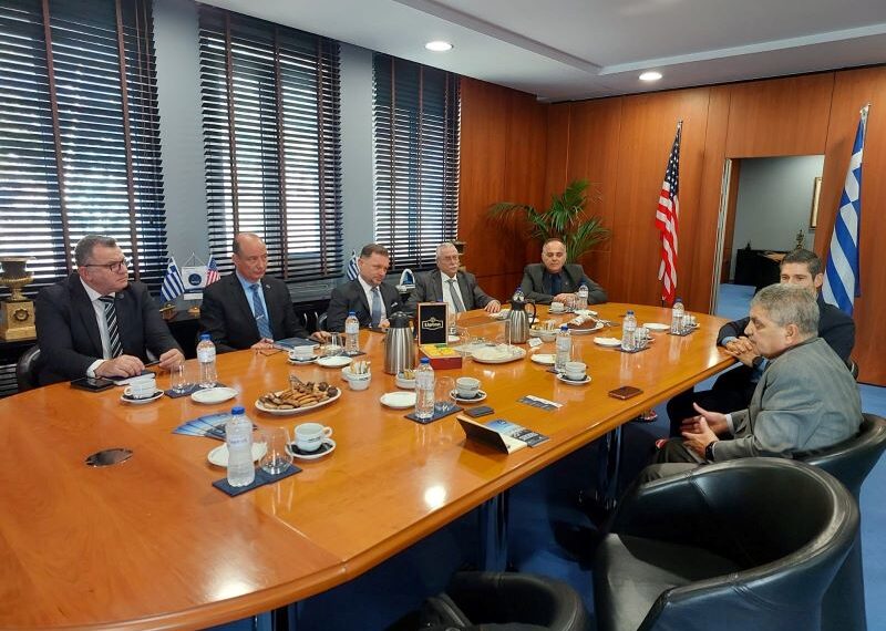 الفريق أسامة ربيع يبحث سبل التعاون مع ترسانة ONEX اليونانية في مجالات التصنيع المشترك