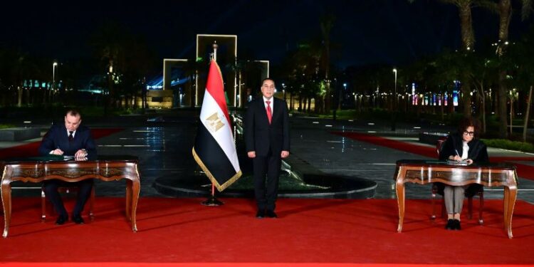 توقيع مذكرة تفاهم لإنشاء مركز ثقافي وتدريبي متكامل لتعليم الحرف اليدوية