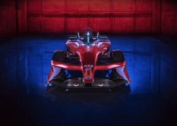 سيتروين تكشف عن السيارة الأحادية التي ستحمل ألوانها في بطولة فورمولا إي