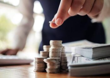 كيف تدير فلوسك صح وتبني ثروة على المدى الطويل