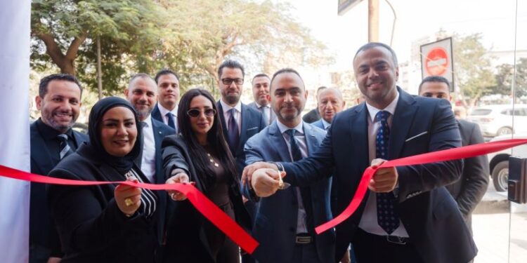 نيسان مصر تفتتح صالة عرض جديدة فى مدينة الزقازيق