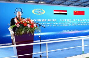 مراسم تقطيع صلب البدن لبدء بناء سفينتين جديدتين