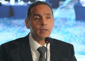 الدكتور إسلام عزام رئيس البورصة المصرية