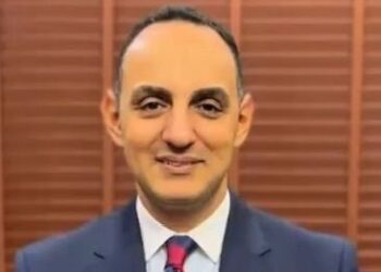 خبير اقتصادي: خطوة الفيدرالي لضخ 40 مليار دولار شهريًا «إنذار مبكر» لتحولات كبرى في الأسواق العالمية