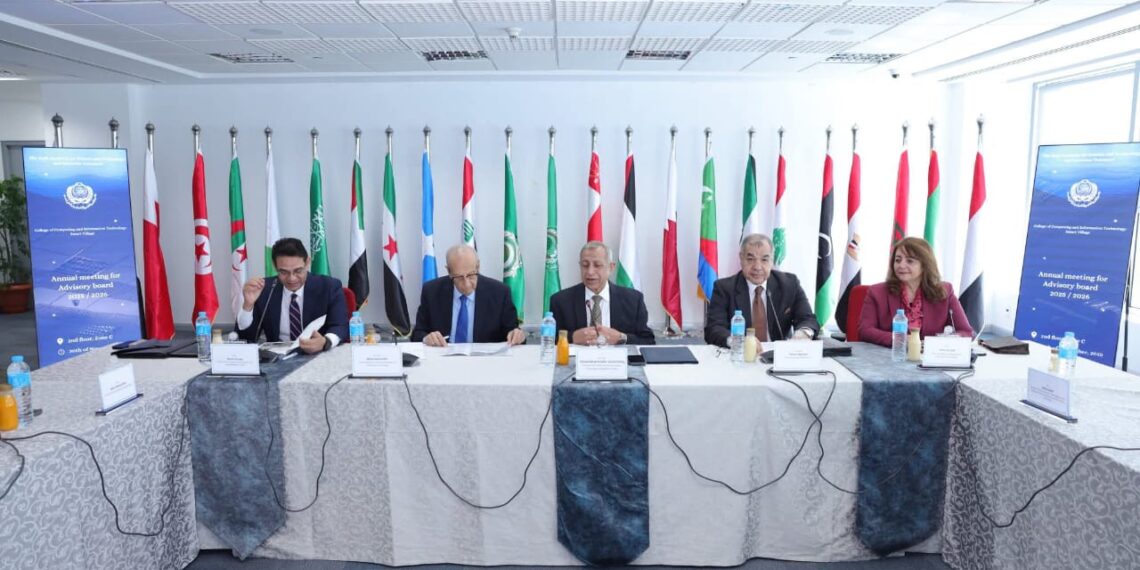 انعقاد المجلس الإستشاري لكليه الحاسبات وتكنولوجيا المعلومات بالأكاديمية العربية