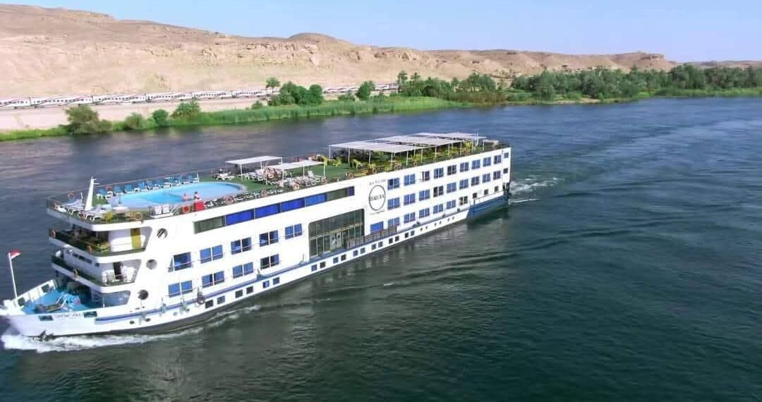 النقل تدعو شركات القطاع الخاص للاستثمار في قطاع النقل النهري بالتزامن مع تنفيذ خطة شاملة لتطوير القطاع