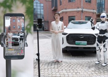 التكنولوجيا ترفع المجد: روبوتات «AiMOGA» تقود الصناعة