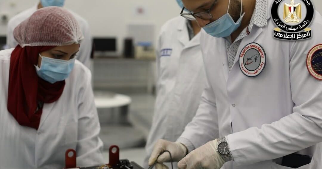 إطلاق القمر الصناعي المصري «SPNEX»