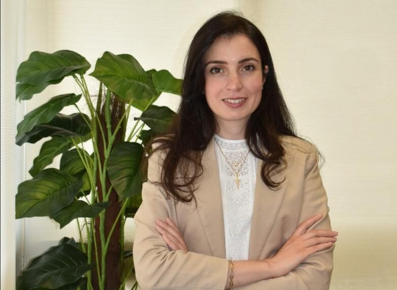 «اتش سي» تتوقع خفض أسعار الفائدة 150 نقطة أساس في اجتماع المركزي المقبل