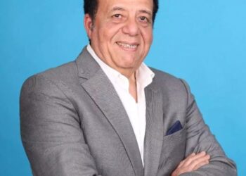 الدكتور عاطف عبد اللطيف