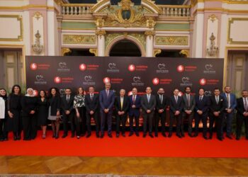 شراكة استراتيجية بين ڤودافون بيزنس و مؤسسة مجدي يعقوب