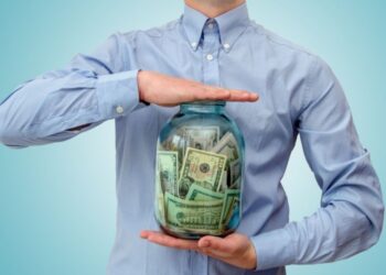 لماذا يجب أن يكون لديك حسابٌ للطوارئ قبل أي خطوةٍ مالية؟