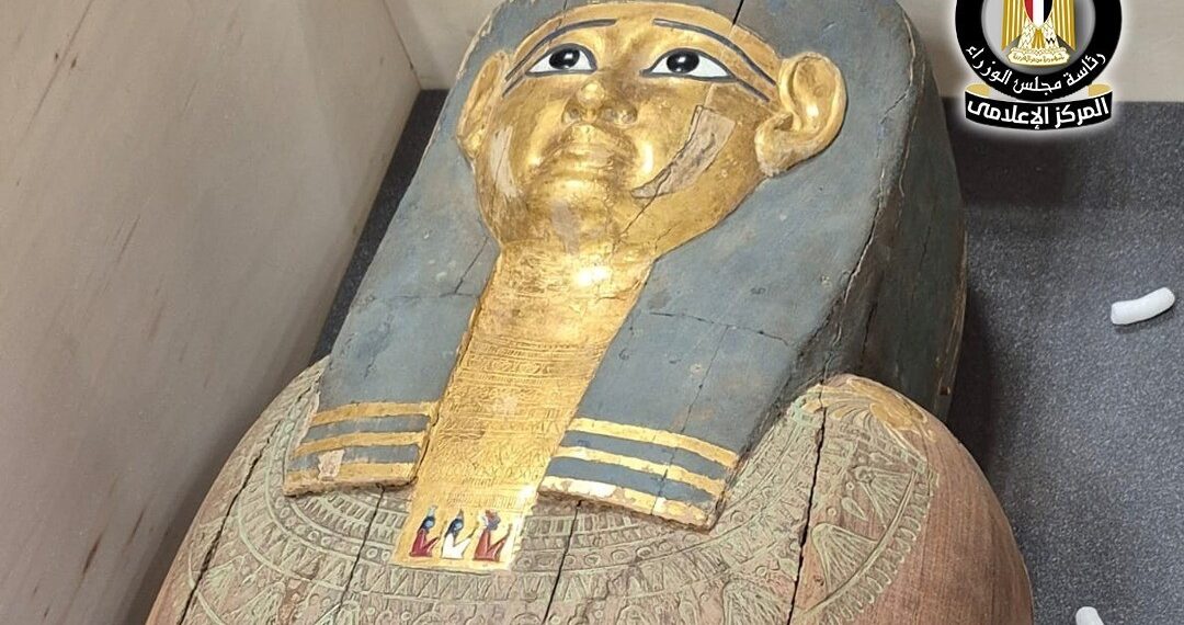 وزارة السياحة تتسلم قطعتين أثريتين من مملكة بلجيكا