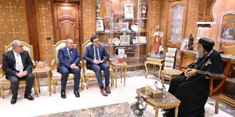 البابا تواضروس الثاني ووزير الثقافة يطلقان مبادرات للحفاظ على التراث القبطي