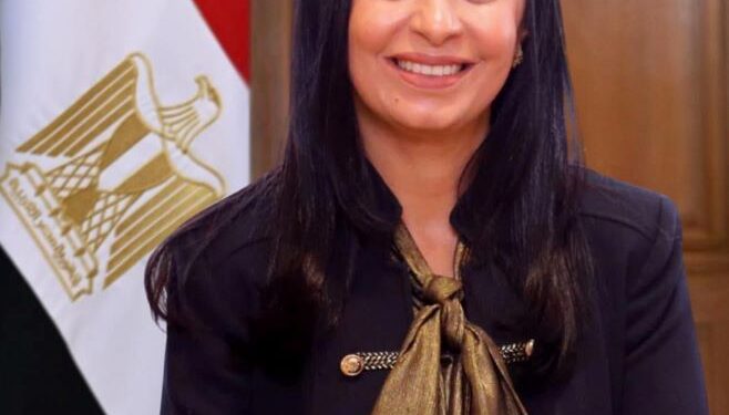 تكليف الدفعة 106 من خريجي الجامعات لأداء الخدمة العامة لمدة عام