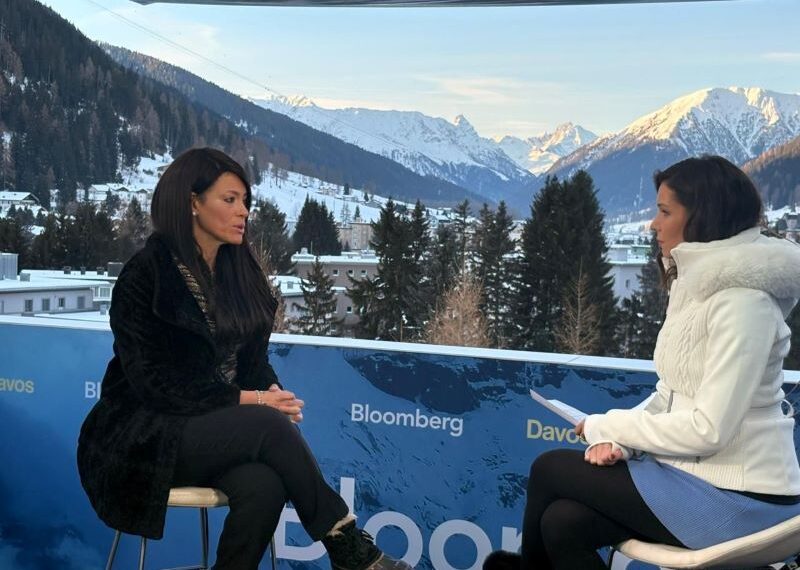 حوار الدكتورة رانيا المشاط مع شبكة بلومبرج الدولية خلال فعاليات منتدى "دافوس" 2026