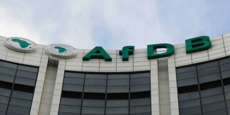 «البنك الأفريقي للتنمية» يعود كمساهم في «صندوق صرف العملات» باستثمار 25 مليون دولار
