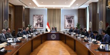 اجتماع د . مصطفي مدبولي مع مجلس الوزراء