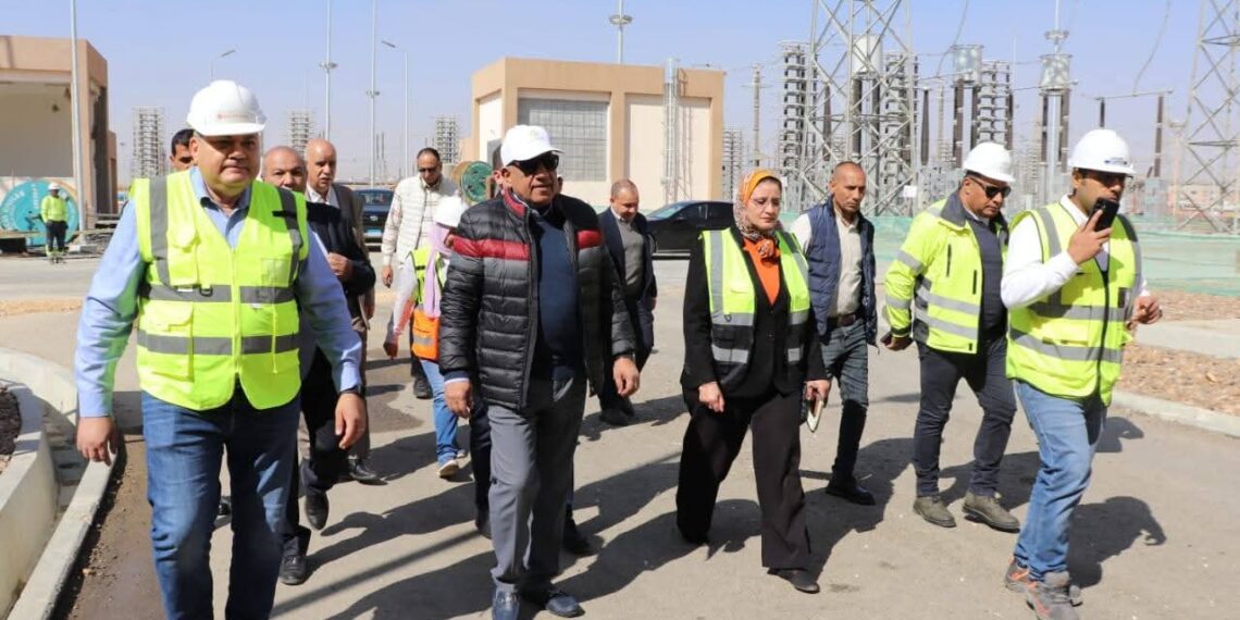 وزير الكهرباء: تنسيق وتعاون مع الأشقاء في السعودية لإنهاء مراحل الاختبارات وبدء التشغيل والربط الكهربائي على الشبكة خلال الأسابيع المقبلة