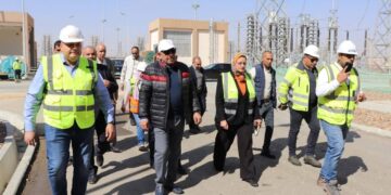 وزير الكهرباء: تنسيق وتعاون مع الأشقاء في السعودية لإنهاء مراحل الاختبارات وبدء التشغيل والربط الكهربائي على الشبكة خلال الأسابيع المقبلة