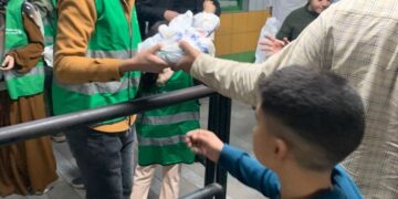 بالصور……. للعام السادس على التوالي وزارة النقل تطلق حملة هنفطر فى المحطة من خلال الشركة المصرية لإدارة وتشغيل مترو الأنفاق