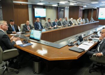 مباحثات مع عدد من الشركات لضخ استثمارات جديدة في مجالات البحث والاستكشاف للذهب والمعادن