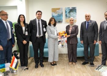 سفيرة مملكة البحرين لدى مصر تزور مستشفى «أهل مصر لعلاج الحروق»