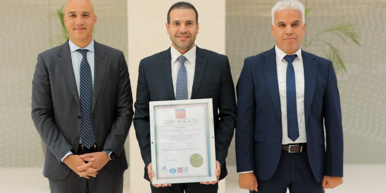 مجموعة إي اف چي القابضة تحصل على شهادة ISO 45001 لتعزيز معايير الصحة والسلامة المهنية