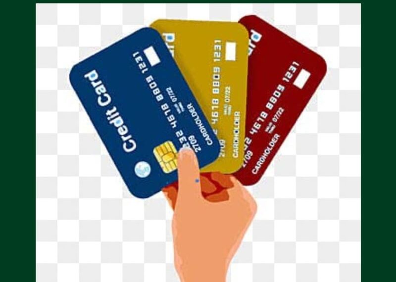 البطاقات الائتمانية