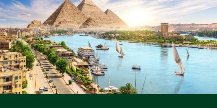 لدينا فرص سياحية واعدة ببحيرة ناصر وخلف السد العالي تتطلب خطة واضحة للاستثمار الامثل