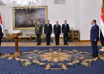 المهندس رأفت هندي وزير الاتصالات يؤدي اليمين الدستورية أمام الرئيس عبد الفتاح السيسي، رئيس الجمهورية