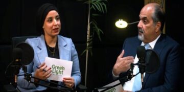 «جرين لايت» يستضيف أيمن عبد الحميد