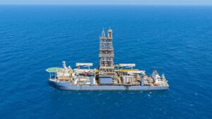 سفينة الحفر “فالاريس دي إس 12”