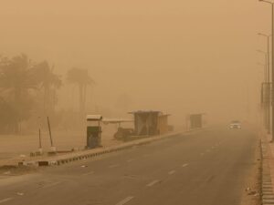 متابعة سوء الأحوال الجوية وعدم الاستقرار في الطقس بالمحافظات