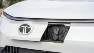 «تاتا» ( Punch.ev ) سيارة تفاجئك بقيمة وراحة أكبر