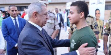 من «ابن البطل» إلى «قصة نجاح» : كيف احتضنت «الأكاديمية العربية» حلم «حمزة منسي» ؟