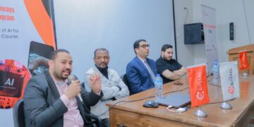 «جمعية اتصال» تقود معسكر تمكين الذكاء الاصطناعي بالأقصر