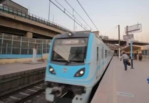 مواعيد مترو الأنفاق والقطار الكهربائي الخفيف