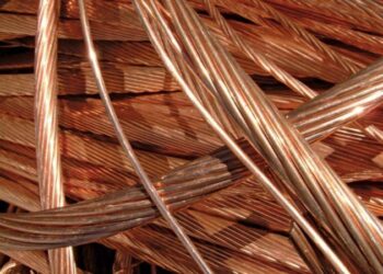 أسعار النحاس تشهد تذبذبًا طفيفًا في الأسعار