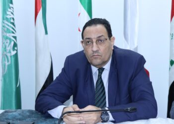 تداعيات التوترات الجيوسياسية في مضيق هرمز على منظومة النقل البحري العالمي