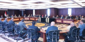 «رئيس هيئة الرقابة المالية» يُطلق سلسلة لقاءات مع ممثلي الأنشطة المالية غير المصرفية