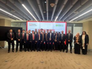 «السويدي للتنمية الصناعية» توقع عقدً ارض صناعي مع «نيوهوب»