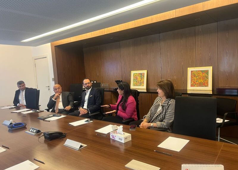 «البورصة المصرية» تعقد أولى جلسات المائدة المستديرة