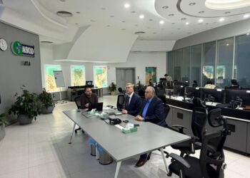 زيارة وزير البترول إلى مركز التحكم بالشبكة القومية للغاز 