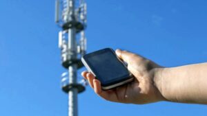 شبكات الإنترنت والمحمول