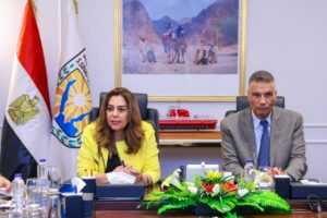 وزيرة التنمية المحلية والبيئة ومحافظ جنوب سيناء يستعرضان الموقف التنفيذي لمشروع شرم الشيخ مدينة خضراء